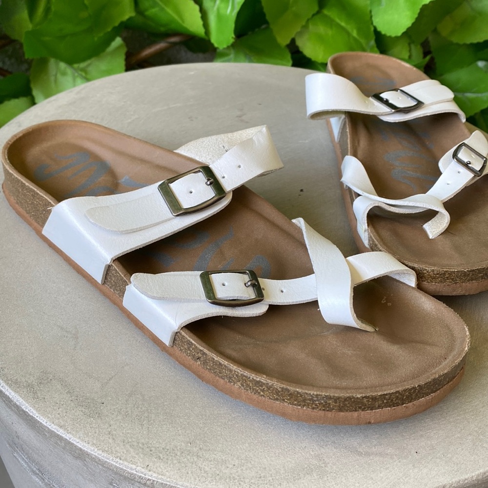 Womens White Sandals 7